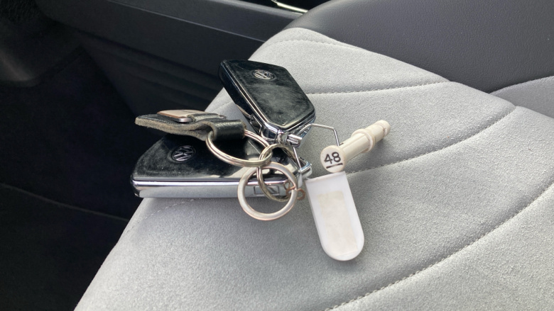 Volkswagen ID.3 107KW Family Pro 58kWh 5dr Auto Electric Hatchback